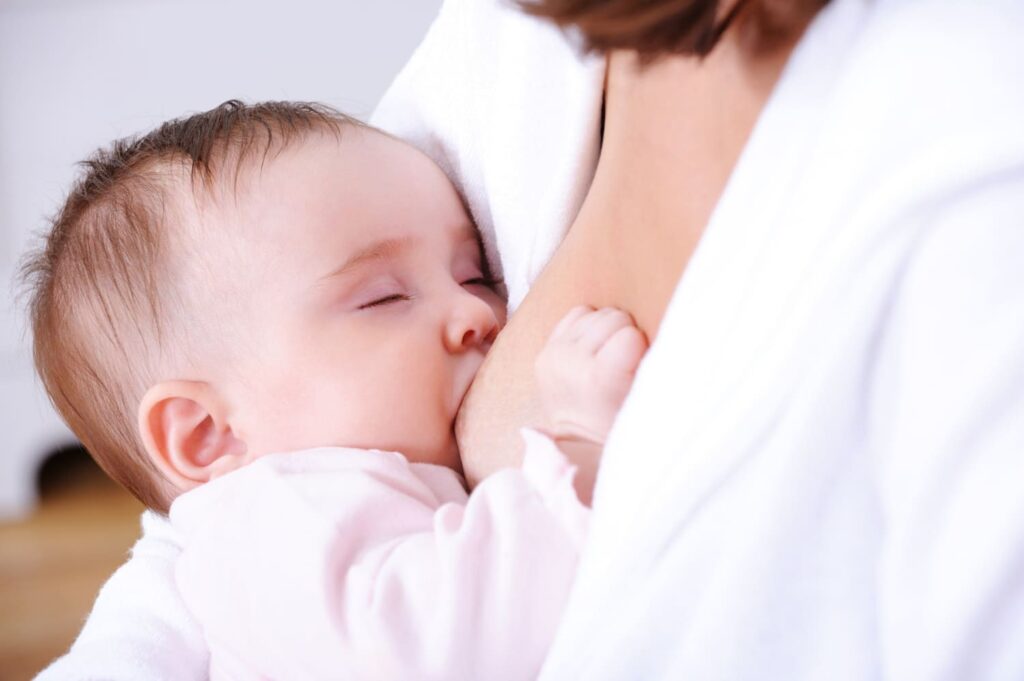 Todo lo que debes saber sobre la lactancia materna